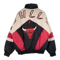 90's NBA CHICAGO BULLS シカゴ・ブルズ PRO PLAYER 中綿 ジャケット スタジャン ホワイト ブラック レッド Size XL 福生店
