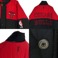 90's NBA CHICAGO BULLS シカゴ・ブルズ PRO PLAYER 中綿 ジャケット ブラック レッド Size L 福生店