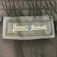 HERNO Laminar ヘルノ ラミナー PT00001UL-12691 ウォーターレペレント 1プリーツ テーパードパンツ ブラック sizeM 瑞穂店