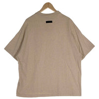FOG ESSENTIALS エッセンシャルズ フロントラバーロゴ Tシャツ ベージュ Size S 福生店