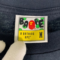 A BATHING APE アベイシングエイプ Camo College T-Shirt カモフラージュ ロゴプリント Tシャツ ブラック 001TEH301006X Size M 福生店