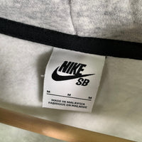 NIKE SB ナイキ OSKI FLEECE SKATE PULLOVER HOODED フリーススケートプルオーバースウェットパーカー グレー DJ3680-050 Size M 福生店