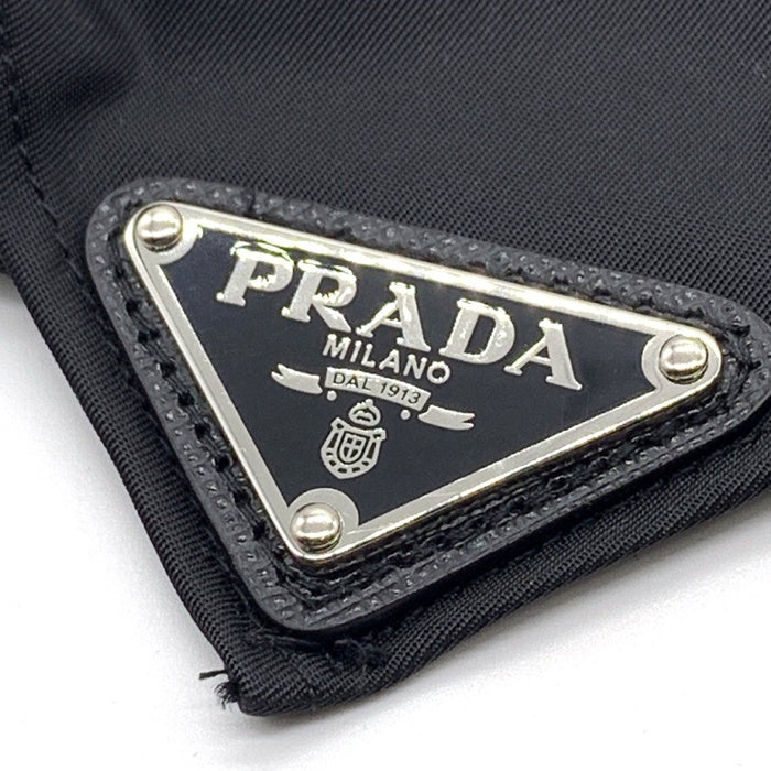 美品✨】PRADA プラダ ブラック 綿密 ナイロン 黒 三角プレート 白タグ