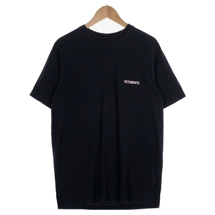 VETEMENTS ヴェトモン ロゴプリント Tシャツ ブラック