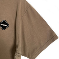 F.C.Real Bristol エフシーレアルブリストル 23AW LETTERED EMBLEM TEE 半袖 Tシャツ ベージュ FCRB-232086 50 Size XL 福生店