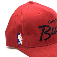 90's NBA CHICAGO BULLS シカゴ・ブルズ ベースボールキャップ スナップバック レッド 韓国製 Sports Specialties 福生店