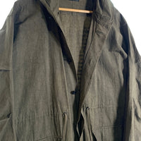 The Viridi-anne ザヴィリジアン コットン リネン フーデッド ロングコート バックプリント カーキ VI-2856-06-CA Size 2 福生店