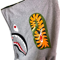 A BATHING APE アベイシングエイプ 001ZPG701018X Giant Shark Full Zip シャーク ジップアップパーカー グレー size2XL 瑞穂店