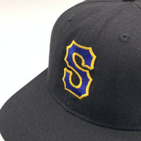 90's STUSSY ステューシー CAPS Sロゴ刺繡 6パネルキャップ ブラック スナップバック USA製 白タグ オールド 福生店