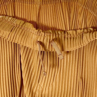 HOMME PLISSE ISSEY MIYAKE オムプリッセイッセイミヤケ SAMPLE品 プリーツ クロップドワイドパンツ テラコッタ size3 瑞穂店