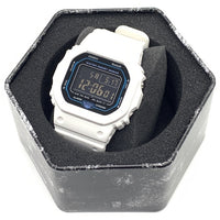 CASIO カシオ Sci-fi world デジタル クォーツ腕時計 ホワイト DW-B5600SF-7 福生店