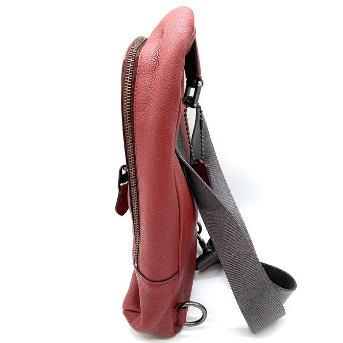 COACH　コーチ　赤　ボディーバッグ 中古・古着通販】COACH (コーチ) レザーミニボディーバッグ