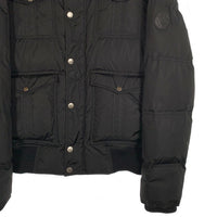Gucci グッチ ナイロン ジップアップフーデッドジャケット 中綿 ブラック クレストパッチ 228012 Z9687 Size 54 福生店