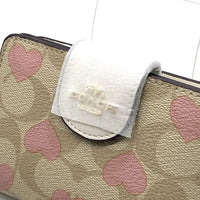 COACH コーチ CQ146 シグネチャー 二つ折り財布 ハートプリント ベージュ ホワイト ピンク 福生店