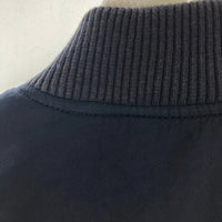 Deus Ex Machina×ALPHA デウスエクスマキナ×アルファ ロゴ刺繍 MA-1 フライトジャケット ネイビー sizeXS 瑞穂店