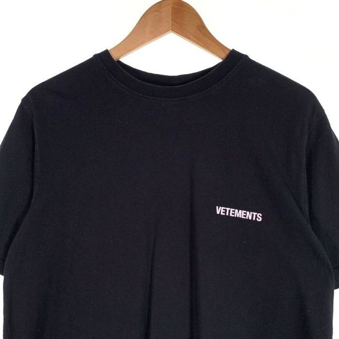 VETEMENTS ヴェトモン ロゴプリント Tシャツ ブラック