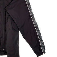 UMBRO アンブロ エアーサモーションジャケット ブラック 中綿 UUUWJF41Size XO 福生店