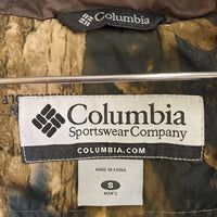 Columbia コロンビア 207PM5175 TIMBERWOLF リアルツリー 中綿フーデットジャケット カーキ sizeS 瑞穂店