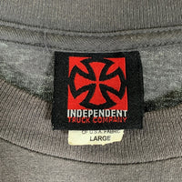 00's INDEPENDENT TRUCKS インディペンデント トラックス 半袖 Tシャツ チャコール Size L 福生店