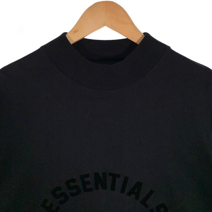 ESSENTIALS FEAR OF GOD エッセンシャルズ フィアオブゴッド 23AW ラバーロゴプリント Tシャツ ブラック Size M 福生店