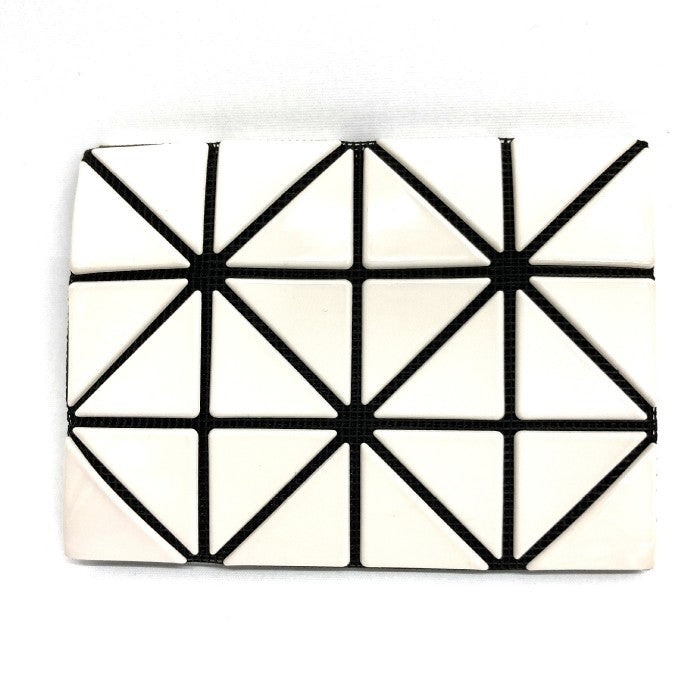 BAO BAO ISSEY MIYAKE バオバオイッセイミヤケ CARD CASE カードケース ホワイト 瑞穂店