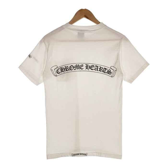 Chrome Hearts クロムハーツ ポケット Tシャツ ホワイト ダガー スクロールラベル ネック プリント オールド Size S –  GolRagオンラインショップ