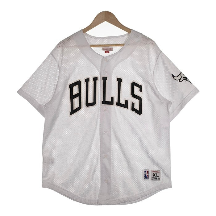 Mitchell＆Ness ミッチェルアンドネス NBA CHICAGO BULLS シカゴブルズ メッシュ ベースボールシャツ ホワイト Size XL
