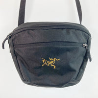 ARC'TERYX アークテリクス Mantis 2 Waist Pack 29557 マンティス 2 ウエストパック 2way ショルダー バッグ ロゴ 刺繍 黒 ブラック 瑞穂店