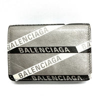 BALENCIAGA バレンシアガ 551921 1480 三つ折り ミニ財布 エブリデイ コンパクトウォレット ロゴ レザー シルバー 瑞穂店