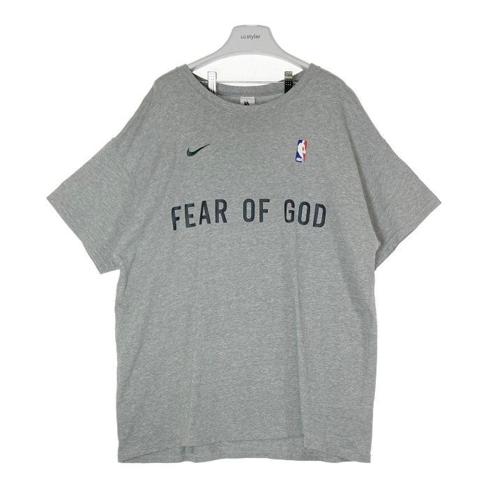 NIKE×FEAR OF GOD ナイキ×フィアオブゴッド CU4699-063 NRG W TOP ロゴプリントTシャツ グレー sizeXL 瑞穂店