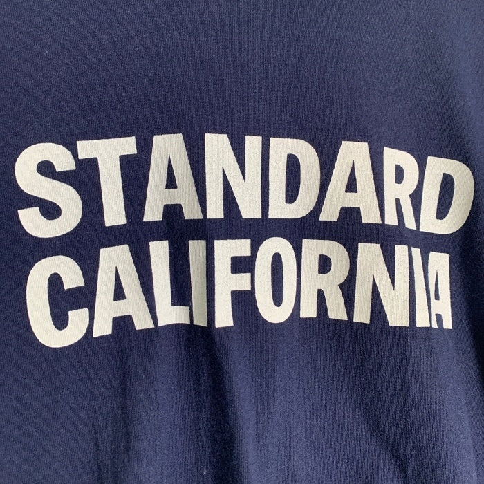 STANDARD CALIFORNIA スタンダードカリフォルニア SD US COTTON LOGO T ロゴプリント Tシャツ ネイビー Size XL 福生店