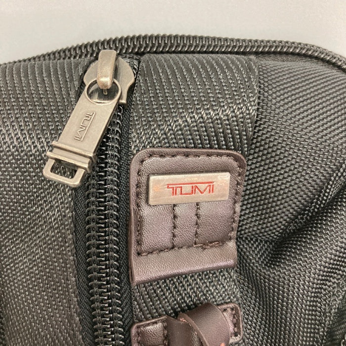 TUMI トゥミ 232318D Alpha Bravo Saratoga Sling ボディーバッグ ブラック 瑞穂店