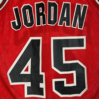 Champion チャンピオン MICHAEL JORDAN マイケルジョーダン 45 シカゴブルズ ゲームシャツ ユニフォーム レッド USA製 Size 36 (S相当) 福生店