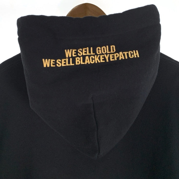 THE BLACK EYE PATCH ブラックアイパッチ 24SS Blinged Out Og Label Hoodie ブリングアウトラベルプリント プルオーバースウェットパーカー ブラック Size XL 福生店