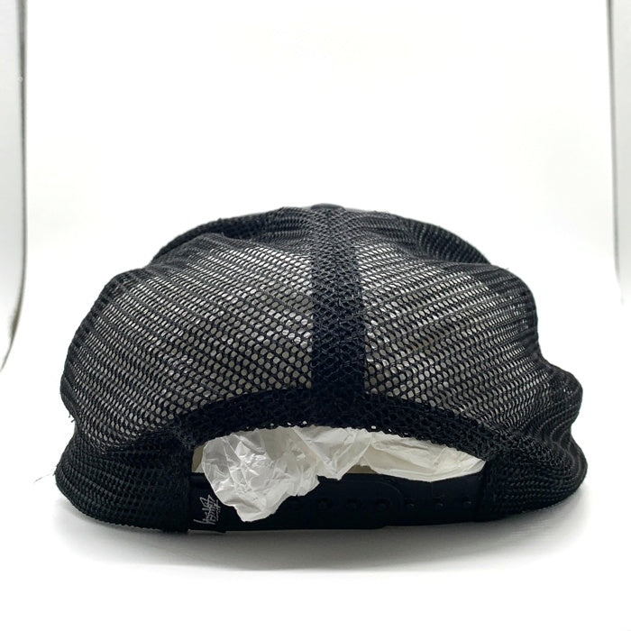 STUSSY ステューシー フレイムロゴ刺繡 トラッカーキャップ メッシュ スナップバック ブラック 福生店