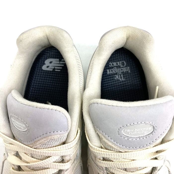 New Balance ニューバランス M2002RWP スニーカー ホワイト size27.5cm 瑞穂店