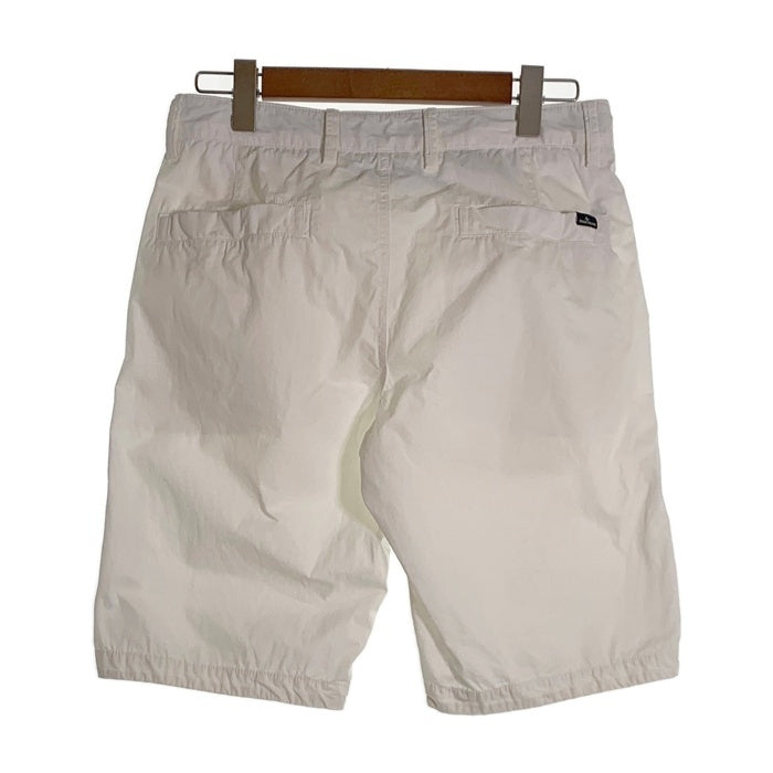 STONE ISLAND ストーンアイランド BERMUDA SHORT バミューダショーツ ショートパンツ ホワイト 6615L15WN Size 31 福生店