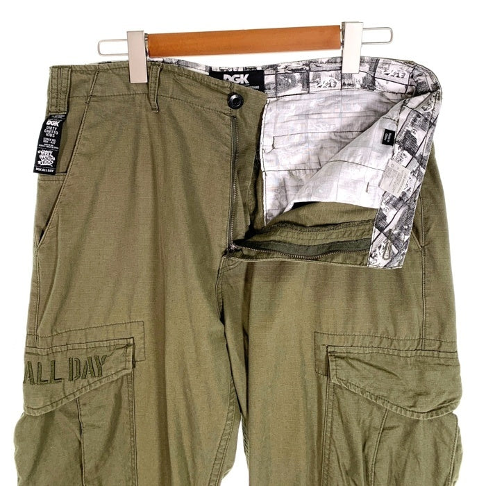 DGK ディージーケー カーゴパンツ オリーブ Size 34 福生店