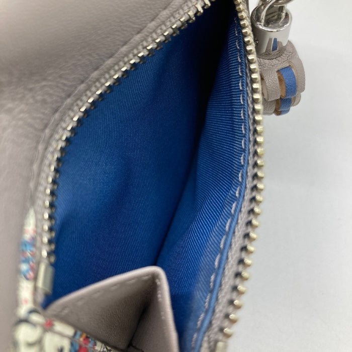 TORY BURCH トリーバーチ 二つ折り財布 像刺繡 グレー 瑞穂店