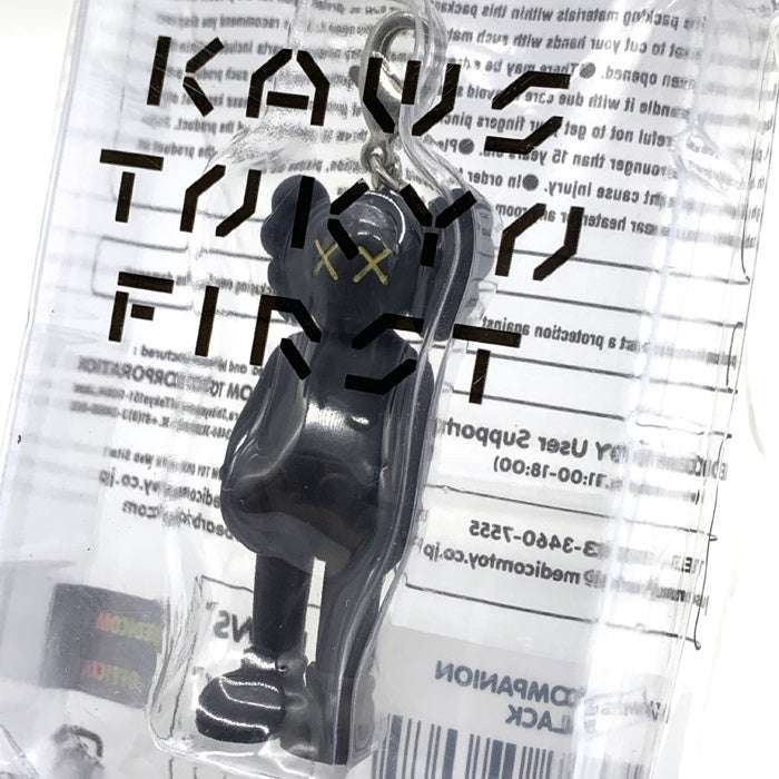 KAWS カウズ メディコムトイ TOKYO FIRST COMPANION BLACK キーホルダー ブラック  福生店