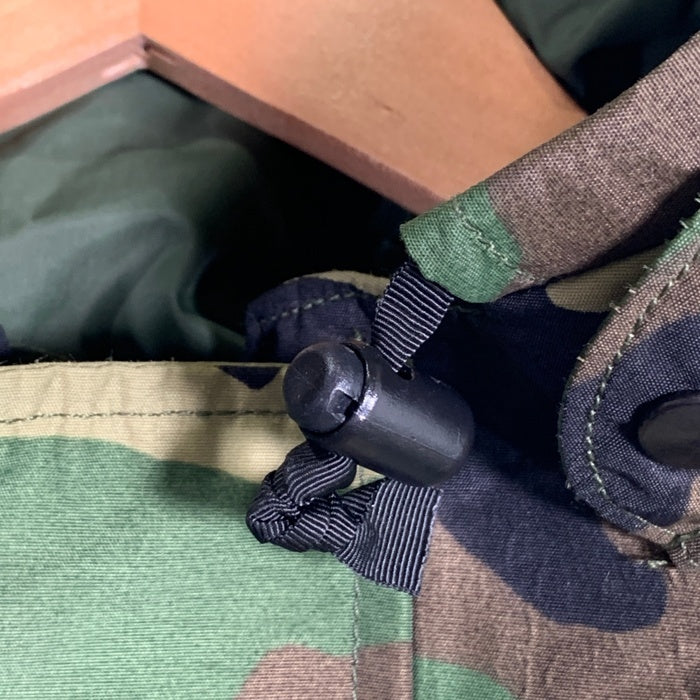 00's U.S. ARMY 米軍 ECWCS PARKA マウンテンパーカー ウッドランドカモ 8415-01-228-1315 2002年製 Size MEDIUM-SHORT 福生店
