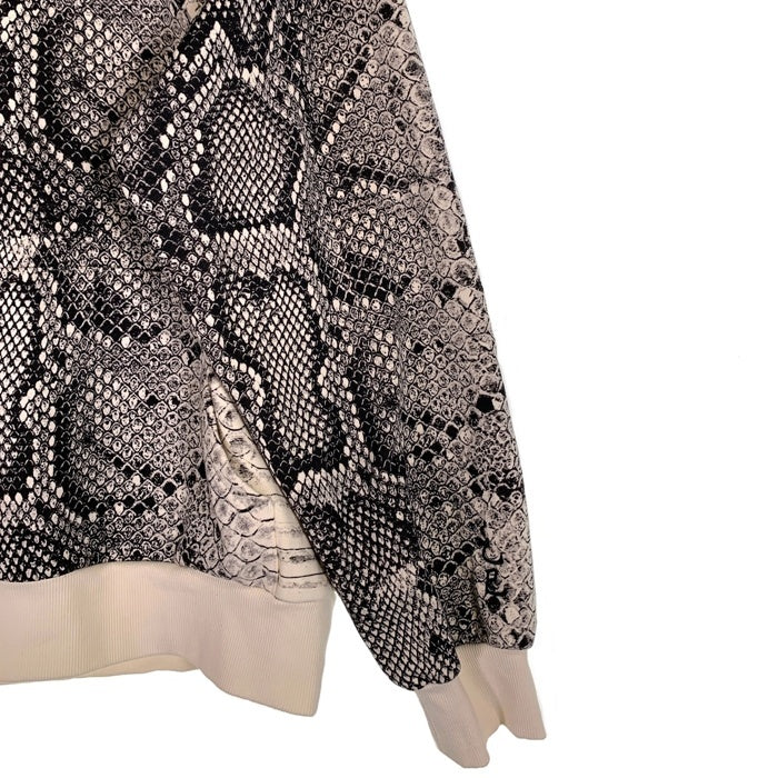 Carhartt WIP カーハート ワークインプログレス Hooded Snake AOP Sweatshirt スネークプリント プルオーバースウェットパーカー フーディー ホワイト ブラック Size M 福生店