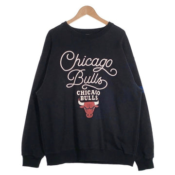 BAYFLOW ベイフロー NBA シカゴ・ブルズ クルーネックスウェットトレーナー プリント ブラック BM2401TO05 Size 4 福生店
