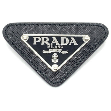 PRADA プラダ トライアングル ブローチ 三角プレート ブラック レザー  福生店