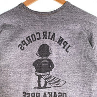 SAMURAI JEANS サムライジーンズ JPN.AIR CORPS OSAKA PREF. 半袖 プリント Tシャツ グレー SizeL 福生店