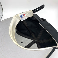 90's~ MLB ピッツバーグ・パイレーツ スナップバック ベースボールキャップ ブラック USA製 ANNCO 福生店