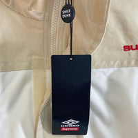 SUPREME シュプリーム×Umbro アンブロ 23SS Hooded Anorak フード アノラックジャケット ベージュ sizeXXL 瑞穂店