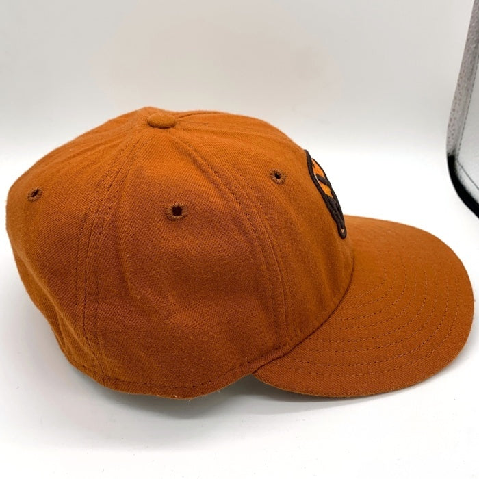 90's New Era ニューエラ 59FIFTY LOW PROFILE NBA ニューヨーク・ニックス ウールベースボールキャップ ダークオレンジ USA製 Size 7 1/4 (57.7cm) 福生店