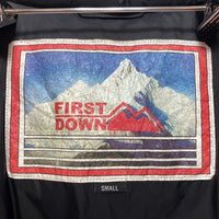 FIRST DOWN ファーストダウン 203-1501 ペイズリー柄 ダウンジャケット ブラック sizeS 瑞穂店