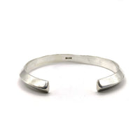 ノーブランド 7mm トライアングル シルバーバングル SILVER刻印 福生店